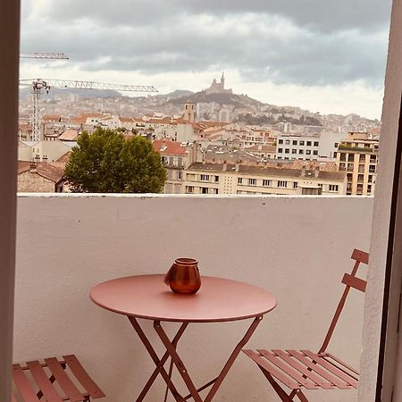 Sublime 2 Pieces Vue Incroyable Mer Et Tout Les Monuments De Marseille Ngoại thất bức ảnh